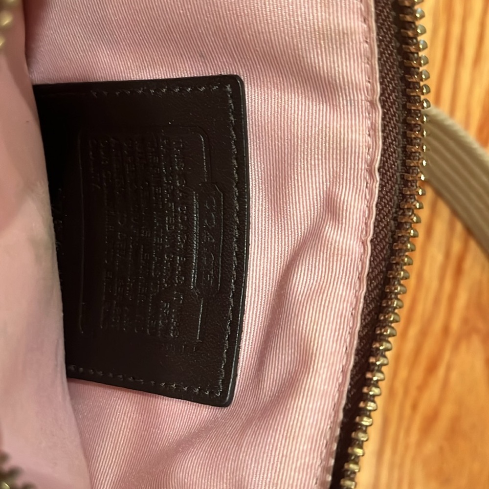 Coach Purse - Picture 5 of 7